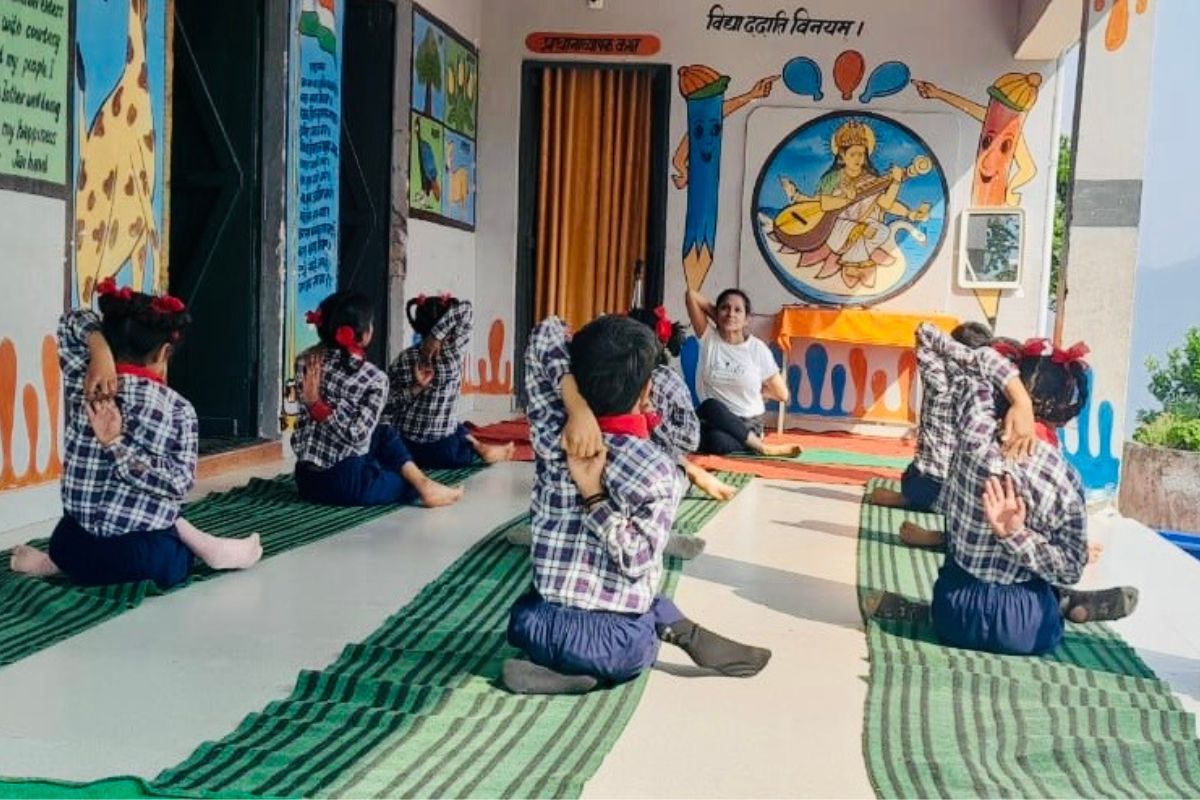 A Rural Education Workshop by Nirantar Prawah Foundation-Igniting Young Minds Through Stories and Yoga –April 2025 
